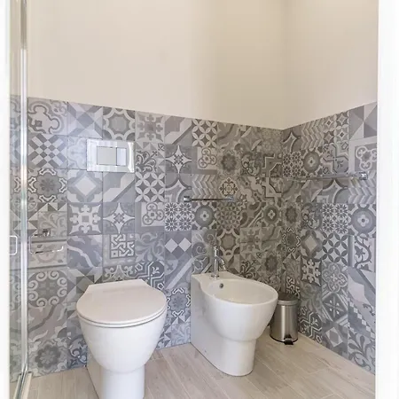 Al Palazzetto - I Pupi Apartment *